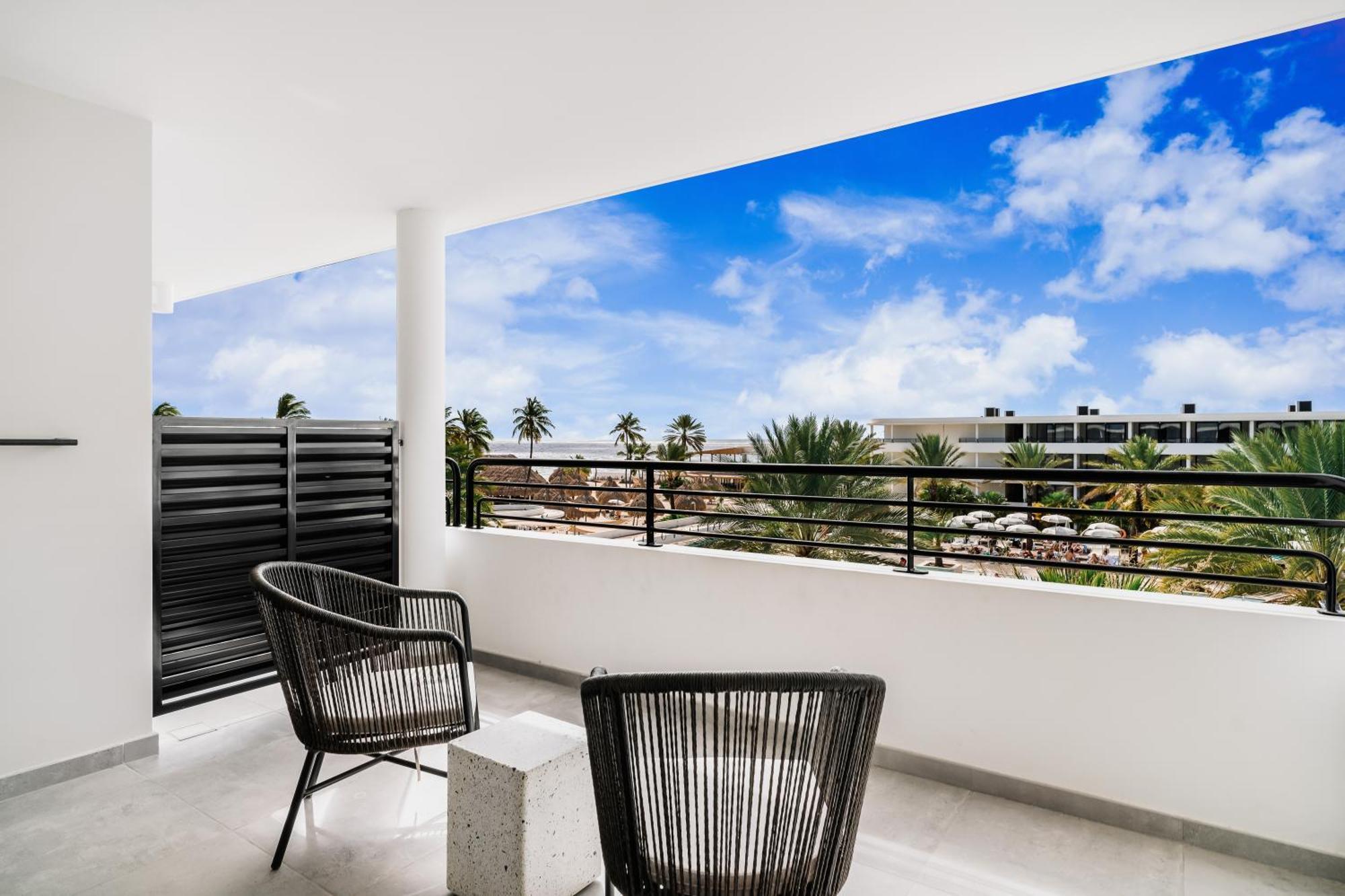 Mangrove Beach Corendon Curacao All-Inclusive Resort, Curio Виллемстад Экстерьер фото